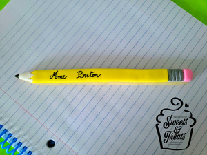 1 Customizable Pencil Cookie - 1 Biscuit Crayon Personalisé